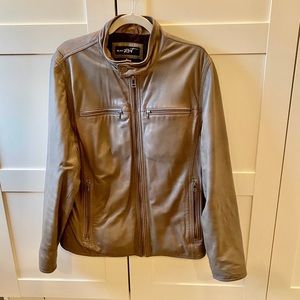 Gray Leather Jacket- perf cond (Wilsons leather)